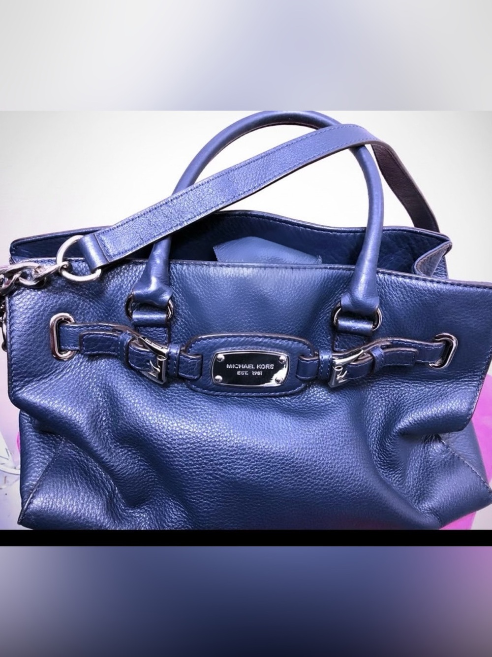 SALE PRICE Drop LNWOT Michael Kors leather handbag